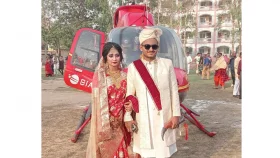 টাঙ্গাইলে হেলিকপ্টারে বউ আনলেন ইউনিয়ন ছাত্রলীগ নেতা