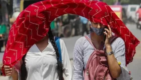 ১৬ জেলায় বইছে তাপপ্রবাহ
