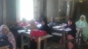 সরকারি নির্দেশনা অমান্য করে ২ প্রতিষ্ঠানে চলছে ক্লাস