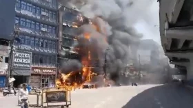 গ্যাস সিলিন্ডার ফেটে হোটেলে আগুন, নিহত ৬