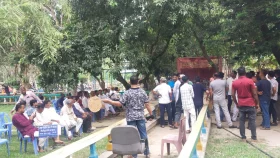 গাজীপুরে নির্বাচনী বিধি ভঙ্গ করে সভা, সাংবাদিক লাঞ্চিত