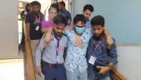 তীব্র তাপপ্রবাহে জবি কেন্দ্রে পরীক্ষার্থী অসুস্থ