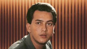 এফডিসিতে প্রথম মোবাইল ফোন ছিল সালমানের হাতে
