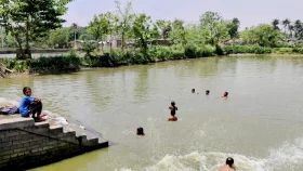 তাপমাত্রা উঠল ৪৩ ডিগ্রিতে