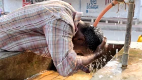 চুয়াডাঙ্গাকে ছাড়িয়ে যশোরে তাপমাত্রা উঠল ৪৩.৮