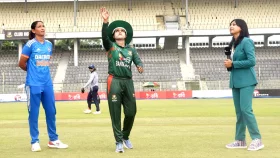 আজ আগে ব্যাটিং করবেন জ্যোতিরা