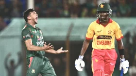১২৪ রানে গুটিয়ে গেল জিম্বাবুয়ে