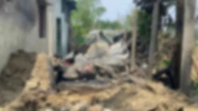 বজ্রপাতে গোয়াল ঘরে আগুন লেগে দুটি গরু পুড়ে ছাই