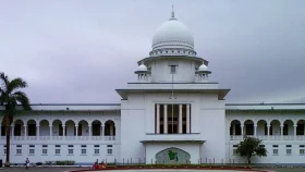 মাধ্যমিক পর্যায়ে পাঠ্যক্রম সংস্কার চেয়ে হাইকোর্টে রিট