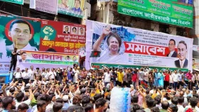 স্লোগানে মুখর নয়াপল্টন, চলছে বিএনপির সমাবেশ
