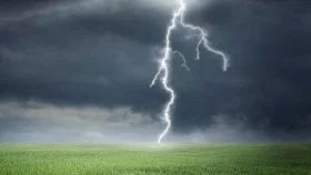 শরণখোলায় বজ্রপাতে দুই শ্রমিক নিহত