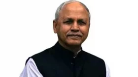 প্রকাশ্যে ভোট দেওয়ায় এমপি হাফিজ মল্লিককে ইসিতে তলব
