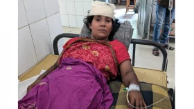 প্রতিবেশীর বাড়িতে মুরগি যাওয়ায় নারীকে শাবল দিয়ে কোপ