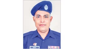 ৫৭ বছর বয়সে এসএসসি পাস কনস্টেবলের