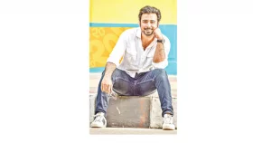 বড় পর্দায় নয়, এ বছরও ওটিটিতে!