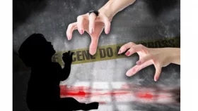 পরকীয়ার জেরে ছেলেকে গলা টিপে হত্যা করল মা