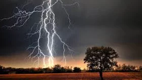 বজ্রপাতে বৃদ্ধের মৃত্যু&nbsp;