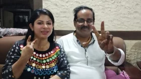 শিল্পীদের হৃদয়ই আপনার চেয়ার, ডিপজলকে চিত্রনায়িকা রত্না