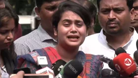 ধৈর্য ধরো, বিচার হবে : আনারের মেয়েকে বলেছেন প্রধানমন্ত্রী