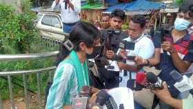 এইচএসসি ও সমমান পরীক্ষা পেছানোর দাবি