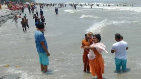 বঙ্গোপসাগরে নিম্নচাপ, সমুদ্রবন্দরগুলোতে সতর্ক সংকেত