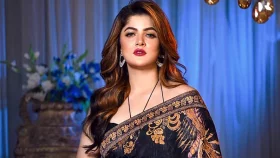 এভাবেই মানুষের রঙ বদলায়: শ্রাবন্তী
