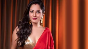 অসুস্থ হয়ে হাসপাতালে পূজা, পাশে কেউ নেই