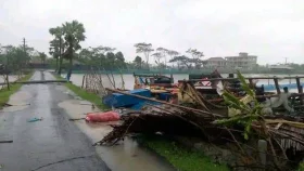 উপকূলজুড়ে রিমালের ক্ষতচিহ্ন