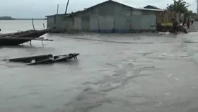 ঘূর্ণিঝড় রিমালের প্রভাবে ঝালকাঠির তিন শতধিক গ্রাম প্লাবিত