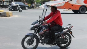 তাপমাত্রায় পাকিস্তানকে ছাড়িয়ে গেল ভারত