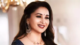 রাফায় ইসরায়েলি হামলার প্রতিবাদী পোস্ট মুছে দিলেন মাধুরী
