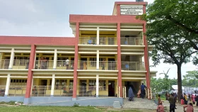 দুই ঘণ্টায় এক বুথে ভোট পড়েছে ৩টি