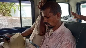 স্ত্রীর শিরশ্ছেদ করার পর সারারাত ধরে চামড়া ছাড়াল স্বামী&nbsp;