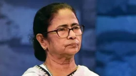 পশ্চিমবঙ্গে ভরাডুবি হতে পারে মমতার তৃণমূলের