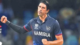 &lsquo;সুপার ওভারে কি করতে হয়, সেটা আমি জানি&rsquo;
