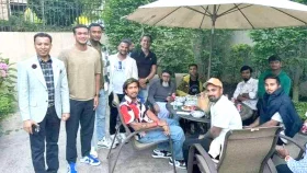 অনুশীলন ছাড়া সবই করছেন ক্রিকেটাররা