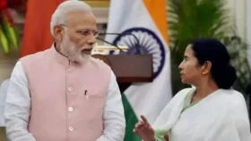 অবিলম্বে মোদির পদত্যাগ করা উচিত: মমতা