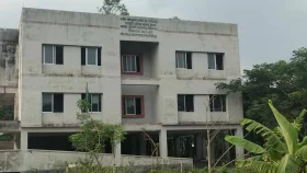 নিয়োগ পরীক্ষা শেষে যে কারণে প্রার্থীদের খাওয়ালেন স্কুল সভাপতি