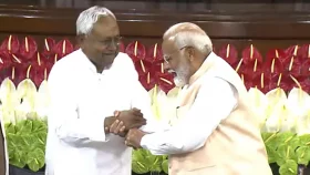 &lsquo;মোদির সঙ্গেই থাকব&rsquo; ইন্ডিয়া জোটকে কটাক্ষ করে নীতীশ