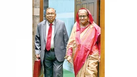 কৌশলী অঙ্কে স্ববিরোধিতার সুর