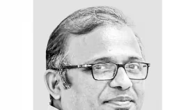 শিশুরা ফিরেছে মলিন বদনে