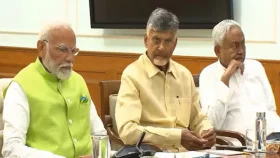 নীতীশ-নাইডুকে খুশি করতে কয়টি মন্ত্রণালয় দিচ্ছেন মোদি?