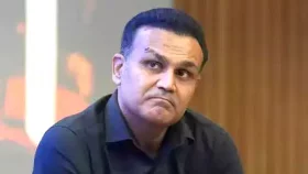 ব্যাগ-পত্র গুছিয়ে সাকিবকে `অবসরে' যেতে বললেন শেবাগ