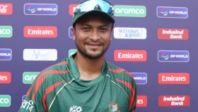 শেবাগের সেই মন্তব্যের জবাবে যা বললেন সাকিব