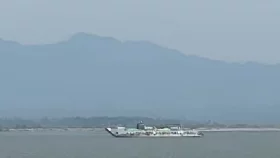 মিয়ানমারের যুদ্ধজাহাজ সরে গেলেও আতঙ্ক কাটেনি সেন্টমার্টিনে