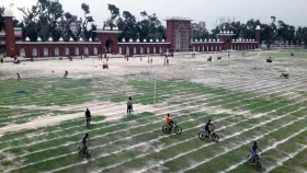 প্রস্তুত গোর-এ শহীদ ময়দান