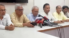 পশুর হাটে ক্রেতা কম, দুনীতিবাজরাই গরু কিনছে: রিজভী