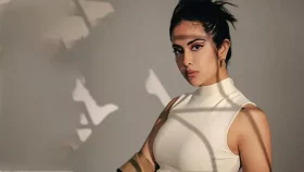 নিজের বডিগার্ডের হাতেই হেনস্তার শিকার অভিনেত্রী!
