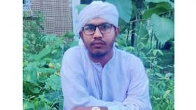 চাকরিচ্যুত সেই ইমাম ফিরলেন ইমামতিতে, বেড়েছে বেতনও