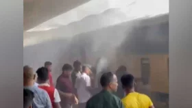 কমলাপুরে ট্রেনে আগুন